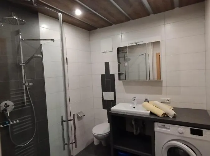 Mooslechnerhof Bauernhof *